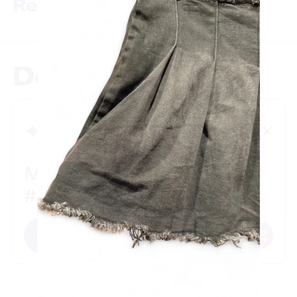 Stylish Black Pleated Mini Skirt. Never worn!